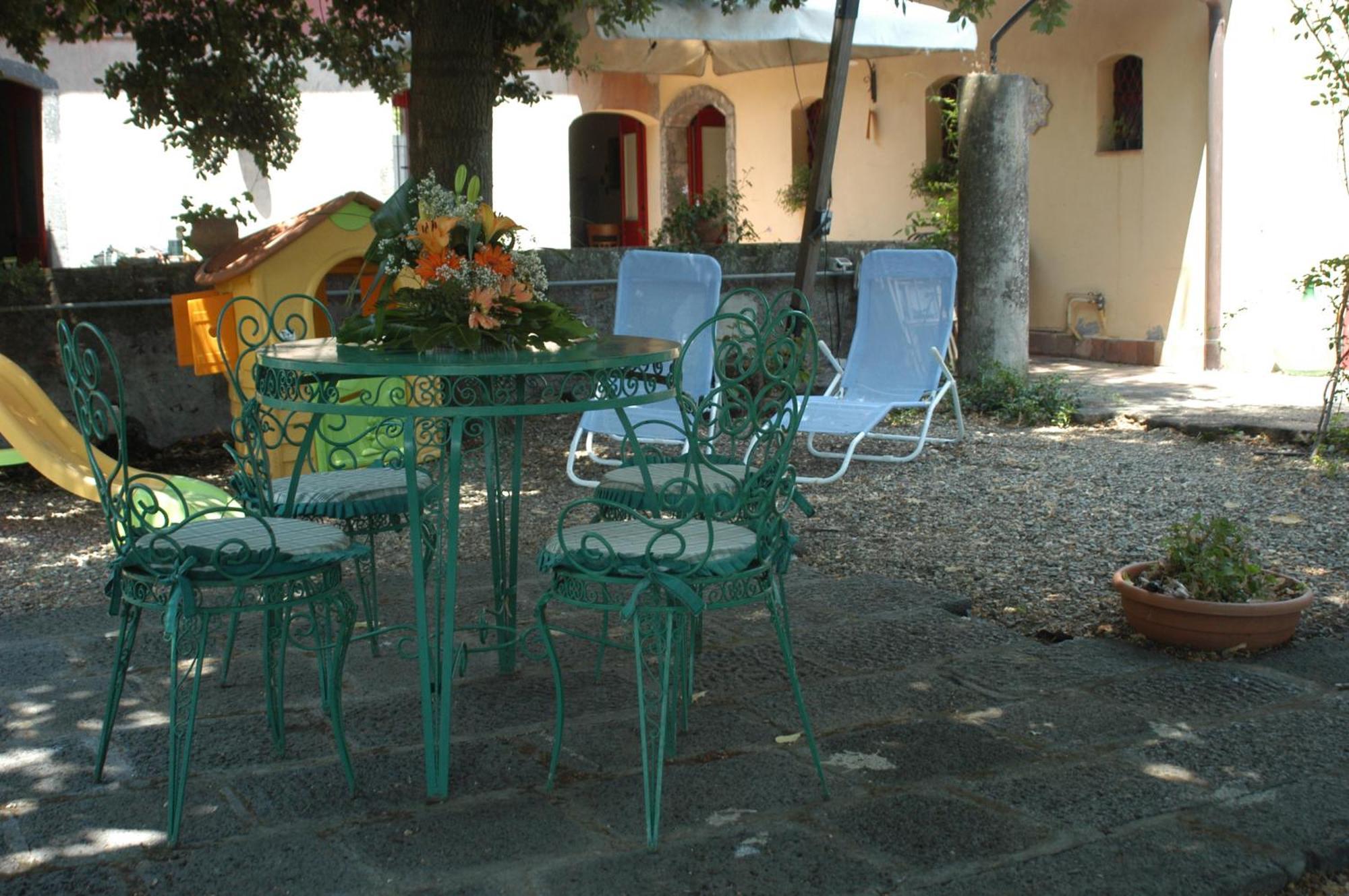 B&B Sotto I Pini Zafferana Etnea Exterior foto